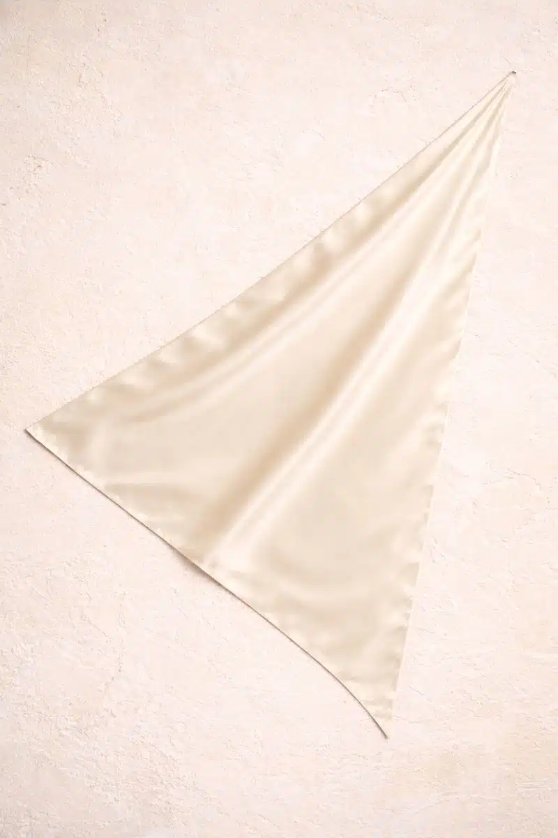 Krém kendő nagy - 100% hernyóselyem