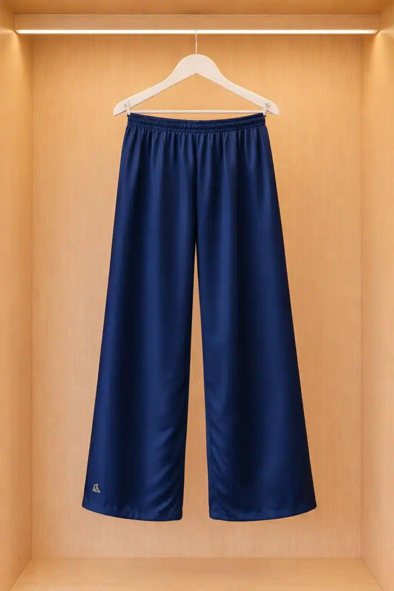 ChatGPT Image Dec 16, 2025, 10_17_26 PM Sötétkék hosszúnadrág M - szatén