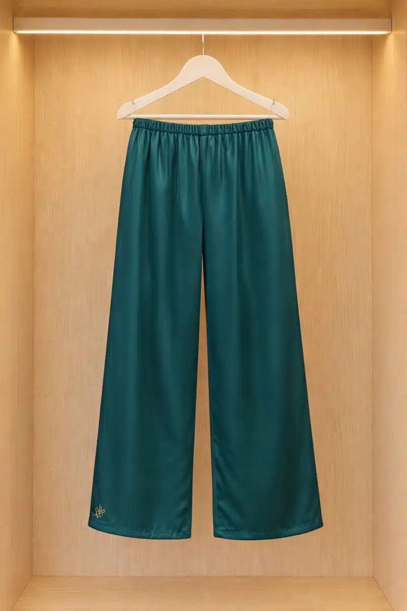 ChatGPT Image Dec 16, 2025, 10_17_32 PM Petrolzöld hosszúnadrág M - szatén